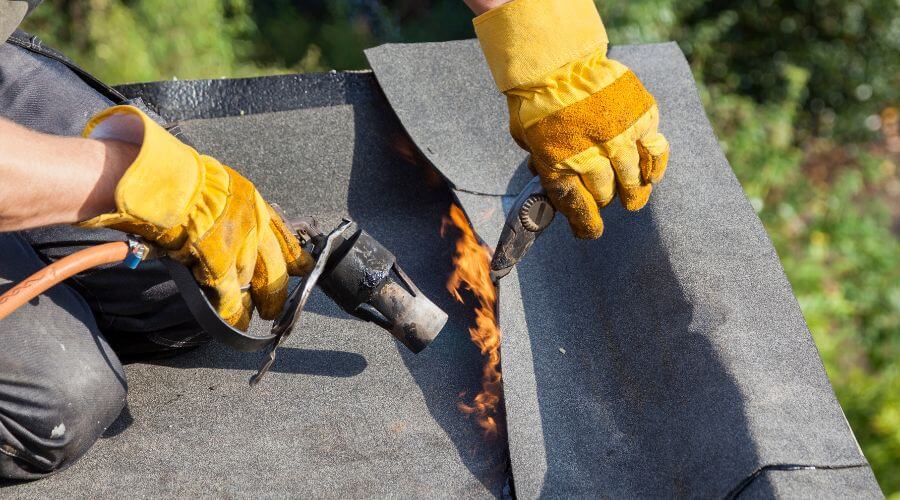 Expert Emergency Roof Repairs services in Kealakekua, HI